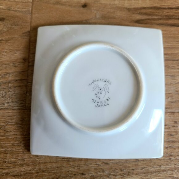 Hareraisers Novelty plate ashtray. Adult Rabbit Cartoon. - Picture 4 of 5